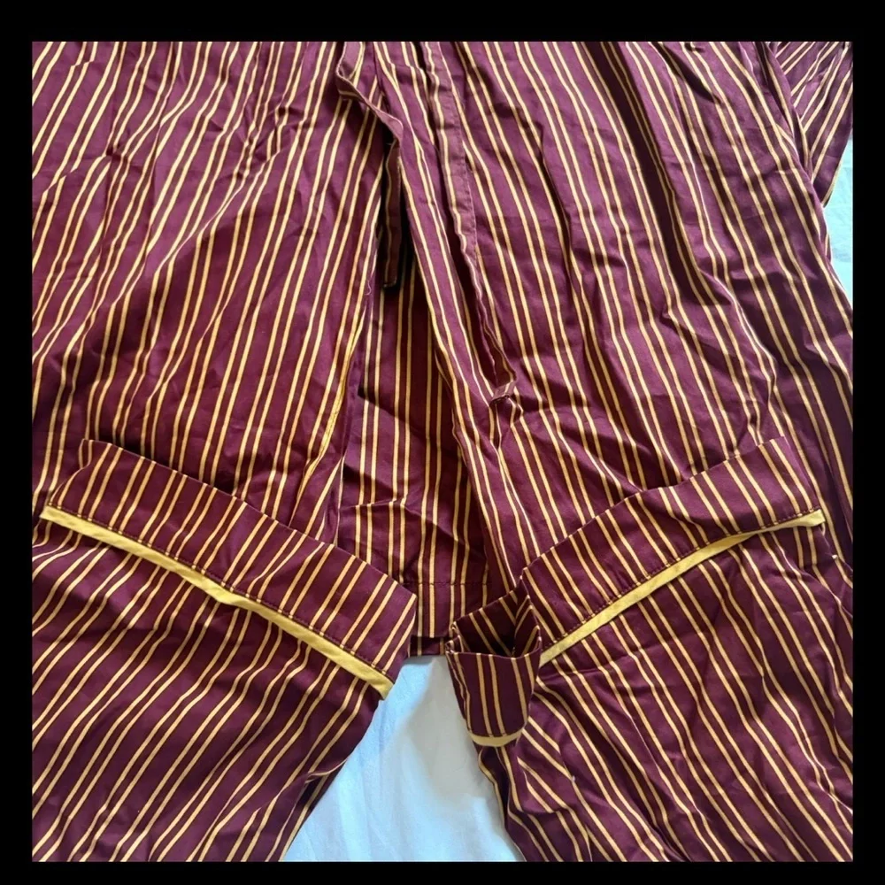 POTTERY BARN TEEN - New HARRY POTTER Gryffindor House  PAJAMA SET Size Medium